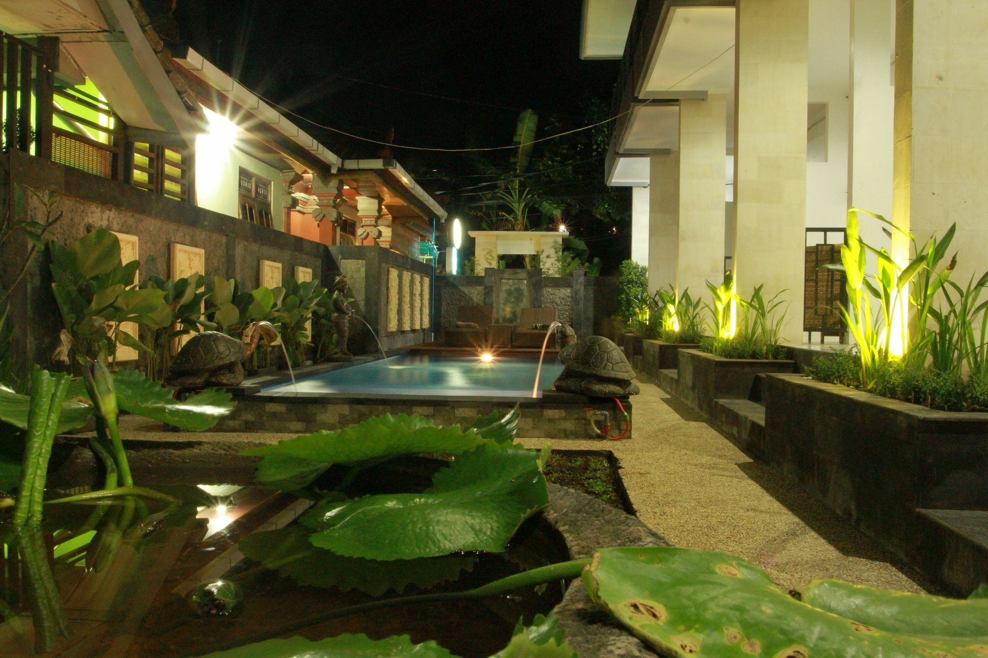 D'Gaduh Suite Kuta Kuta  Exterior photo