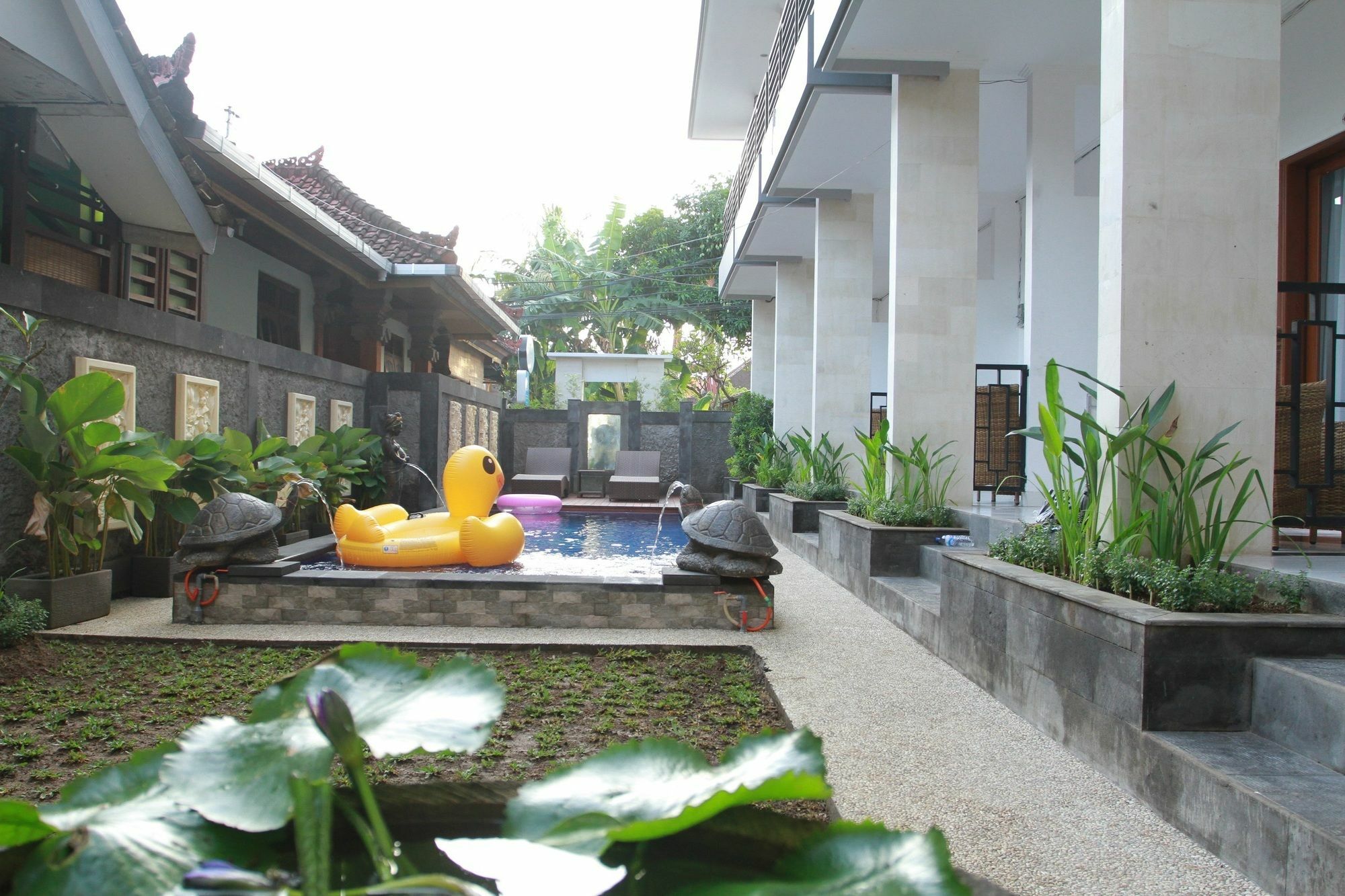 D'Gaduh Suite Kuta Kuta  Exterior photo