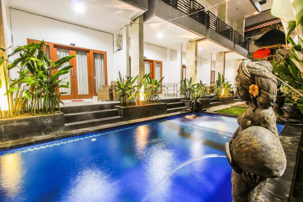 D'Gaduh Suite Kuta Kuta  Exterior photo